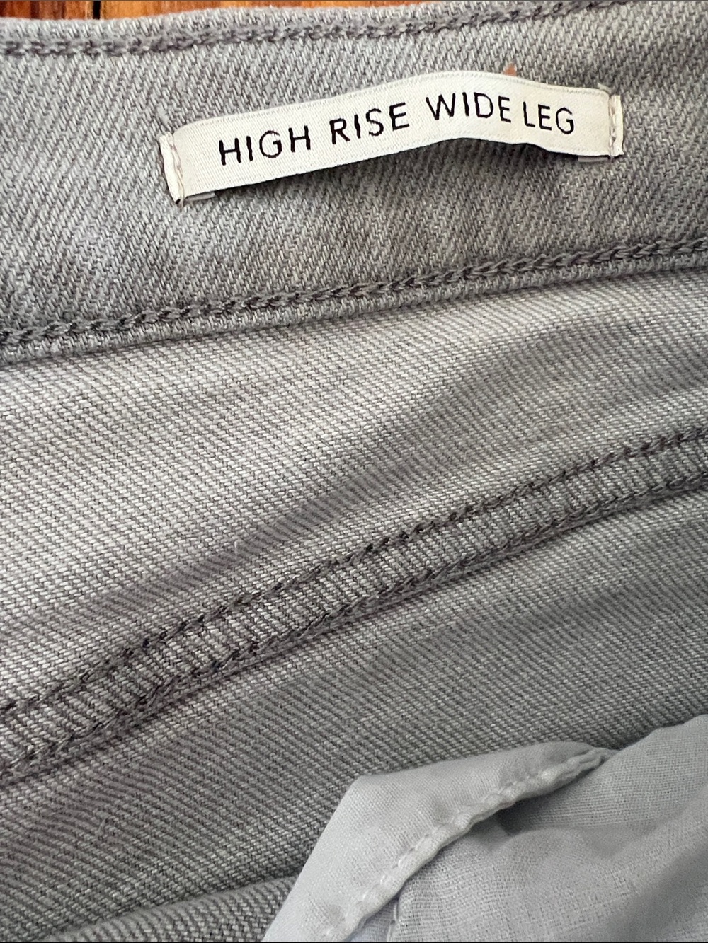 Robert Rodriguez High Rise Wide Leg Jeans NWT Light Grey "Sterling" Size 14 - Picture 7 of 11